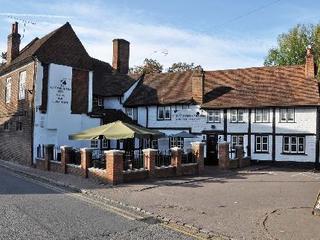 The Greyhound Inn Chalfont St Peter Exterior photo